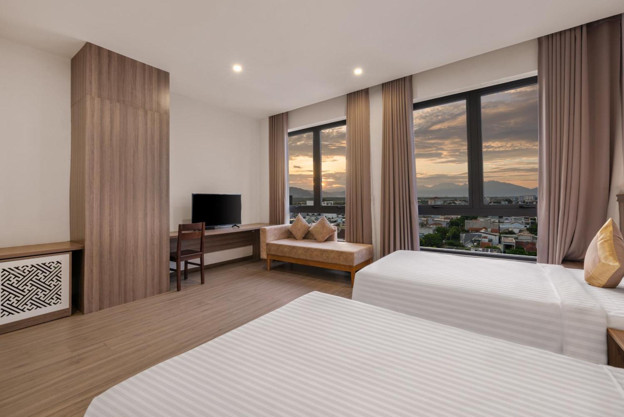 Atp Galaxy Hotel & Apartment Danang Exterior foto